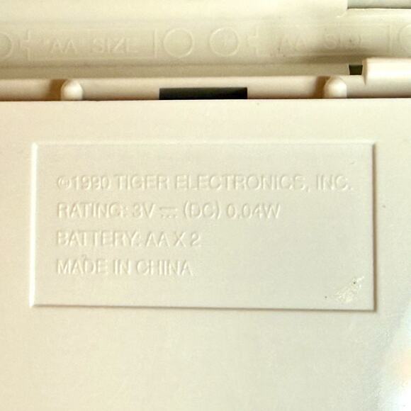 Vintage Tiger Snow White & Seven Dwarfs Electronic Handheld LCD Game Tested - Picture 7 of 7